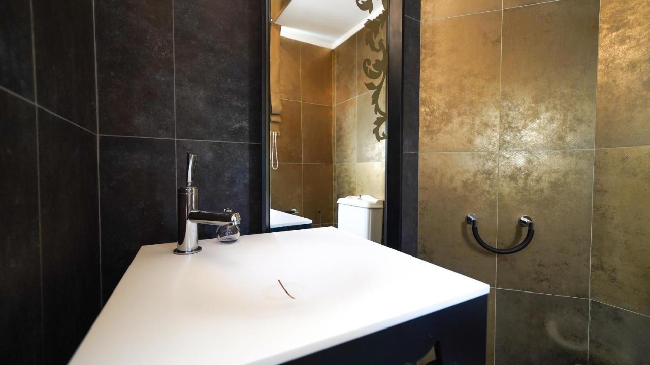 Luxury Villa Allure Dhafnes Extérieur photo