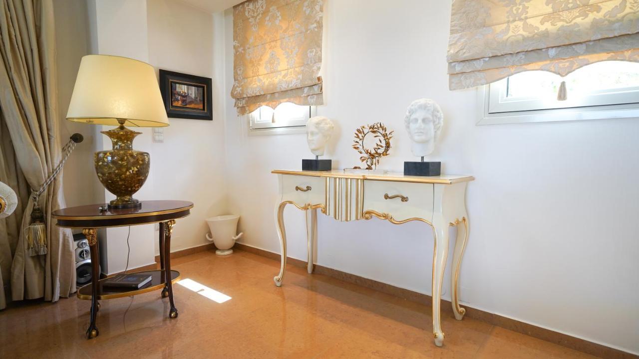 Luxury Villa Allure Dhafnes Extérieur photo