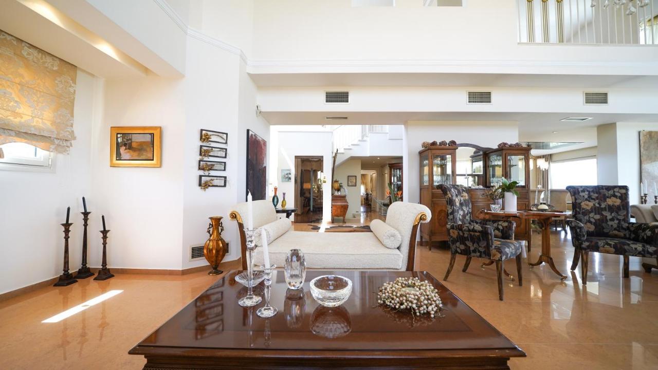 Luxury Villa Allure Dhafnes Extérieur photo