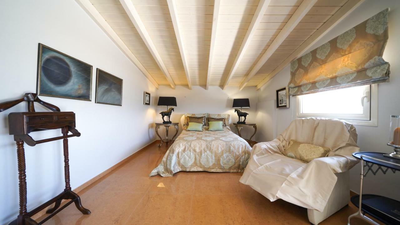 Luxury Villa Allure Dhafnes Extérieur photo
